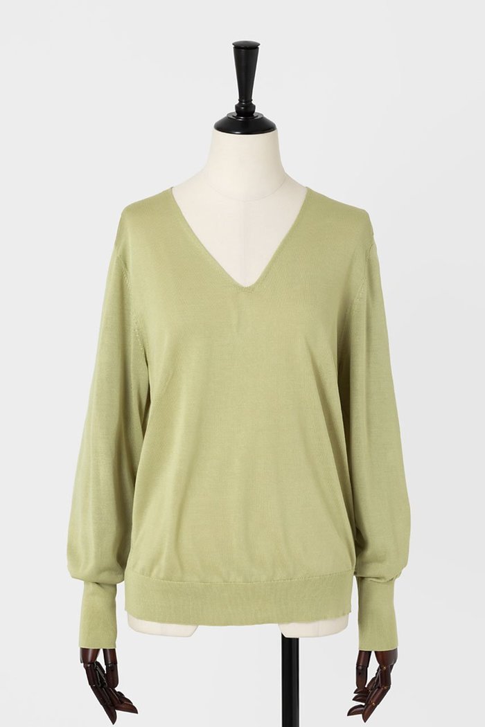 【オーヴィル/EAUVIRE】のフィラメントシルクVネックプルオーバー インテリア・キッズ・メンズ・レディースファッション・服の通販 founy(ファニー) https://founy.com/ ファッション Fashion レディースファッション Fashion for Women トップス・カットソー Cut & Sew Tops シャツ・ブラウス・オフィスカジュアル Elegant Blouses & Button-Ups カジュアルプルオーバー・ニットトップス Pullovers & Knit Tops / Casual Pullovers Vネックトップス V-Neck Tops / V-Cut Neckline Shirts イタリア Italy インナー Innerwear シルク Silk, 100% Silk スリーブ Sleeve, Long Sleeve / Short Sleeve ロング Long, Long-Length |ID: prp329100004102767 ipo3291000000036827981