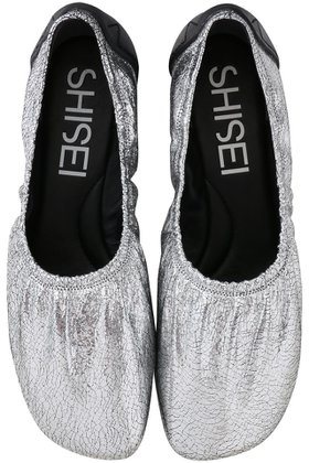 【シセイ/SHISEI】 METALLIC GATHER BALLET(レイン対応)人気、トレンドファッション・服の通販 founy(ファニー) ファッション Fashion レディースファッション Fashion for Women ギャザー Gathered, Ruffled シューズ Shoes, Footwear バレエ Ballet, Ballet Style フラット Flat, Flat Shoes メタリック Metallic, Shiny Finish リュクス Luxury, Elegant, High-End, Chic レイン Rain, Rainproof 定番 Standard, Basic Item |ID:prp329100004104364