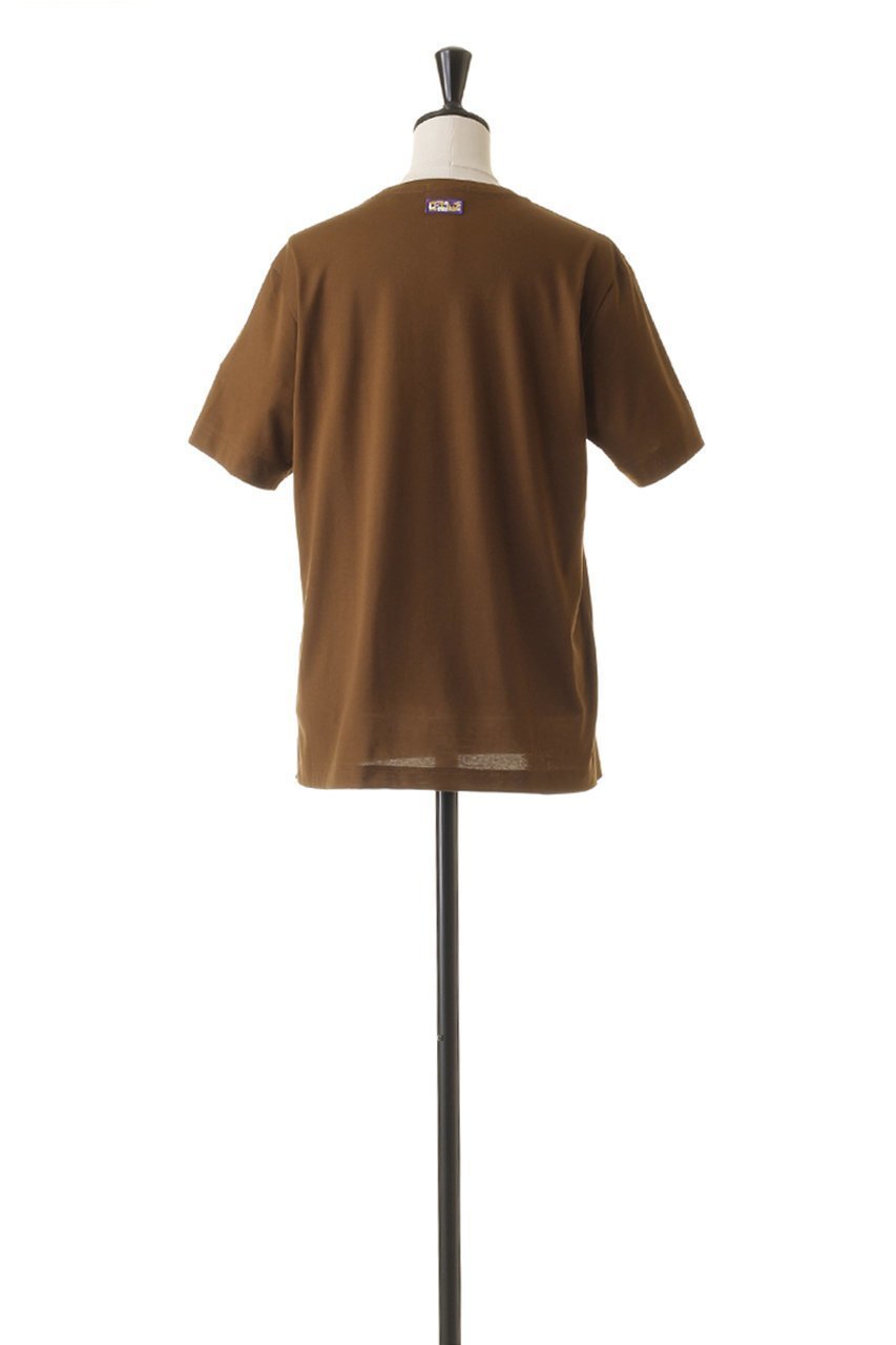 【ブラミンク/BLAMINK】のコットンロゴパッチショートスリーブ 人気、トレンドファッション・服の通販 founy(ファニー) 　ファッション　Fashion　レディースファッション　Fashion for Women　トップス・カットソー　Cut & Sew Tops　シャツ・ブラウス・オフィスカジュアル　Elegant Blouses & Button-Ups　ロングTシャツ・Tシャツ　Longline T-Shirts & Tees　カットソー・ベーシックTシャツ　Cut-and-Sewn Tops / Stretch Tees & Basics　コンパクト　Compact, Small Size　ショート　Short, Short Length　シンプル　Simple, Minimal　スリーブ　Sleeve, Long Sleeve / Short Sleeve　パッチ　Patch, Appliqué　ベーシック　Basic, Essential　other-4|ID: prp329100004104396 ipo3291000000032894822