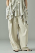 【カレンソロジー/Curensology】のダブルクロスツータックパンツ アイボリー|ID: prp329100004105641 ipo3291000000033342561