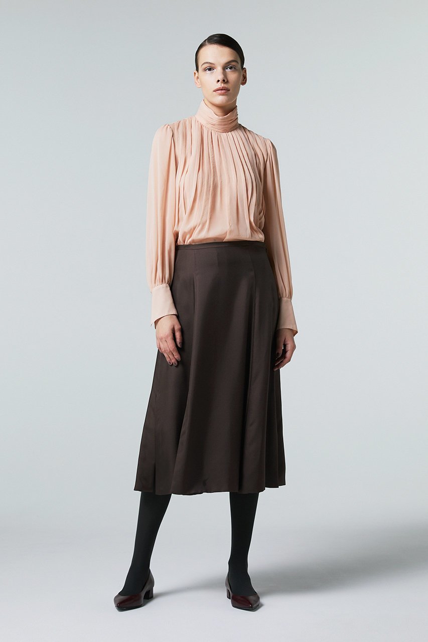 【オーヴィル/EAUVIRE】のランダムタックシルクブラウス 人気、トレンドファッション・服の通販 founy(ファニー) 　ファッション　Fashion　レディースファッション　Fashion for Women　トップス・カットソー　Cut & Sew Tops　シャツ・ブラウス・オフィスカジュアル　Elegant Blouses & Button-Ups　なめらか　Smooth, Silky Texture　クラシカル　Classical, Vintage-Inspired　シルク　Silk, 100% Silk　ジョーゼット　Georgette, Semi-Sheer Fabric　スリーブ　Sleeve, Long Sleeve / Short Sleeve　ハイネック　High Neck, Mock Neck　フレア　Flare, Flared　ランダム　Random, Irregular　ロング　Long, Long-Length　other-8|ID: prp329100004105740 ipo3291000000035823264