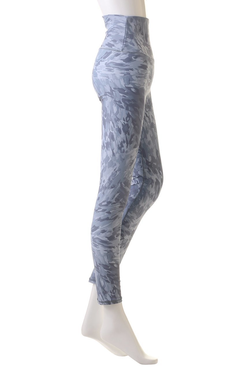 【ジュリエ/Julier】のFadeLeopardプリントスーパーハイレギンス 人気、トレンドファッション・服の通販 founy(ファニー) 　ファッション　Fashion　レディースファッション　Fashion for Women　パンツ　Pants & Trousers　レギンス　Leggings & Stretch Pants　スポーツウェア　Functional & Stylish Sportswear　おすすめ　Recommended / Our Picks　スポーツ　Sports, Activewear　セットアップ　Set-Up, Coordinated Outfit　レオパード　Leopard, Animal Print　ワーク　Workwear, Utility Style　定番　Standard, Basic Item　other-3|ID: prp329100004110556 ipo3291000000032363107