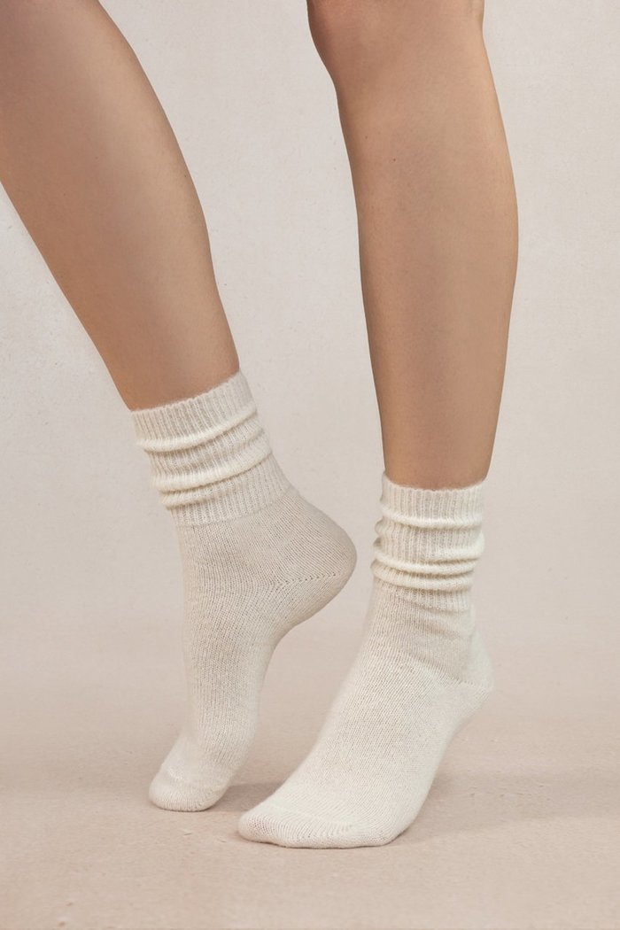 【ブルーフォレ/BLEUFORET】の6456 ウールソックス インテリア・キッズ・メンズ・レディースファッション・服の通販 founy(ファニー) https://founy.com/ ファッション Fashion レディースファッション Fashion for Women ソックス&靴下 Socks & Hosiery レッグウェア・ストッキング Legwear & Hosiery ソックス Socks, Hosiery モコモコ Fuzzy, Fluffy 定番 Standard, Basic Item 防寒 Cold Protection, Winter-Ready |ID: prp329100004112982 ipo3291000000036121160