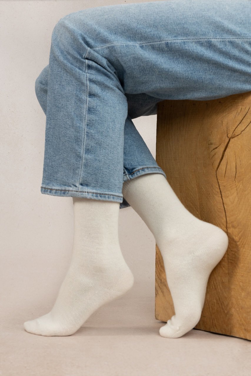 【ブルーフォレ/BLEUFORET】の6095 ソリッドカラー ウールソックス 人気、トレンドファッション・服の通販 founy(ファニー) 　ファッション　Fashion　レディースファッション　Fashion for Women　ソックス&靴下　Socks & Hosiery　レッグウェア・ストッキング　Legwear & Hosiery　スニーカー　Sneakers, Trainers　ソックス　Socks, Hosiery　定番　Standard, Basic Item　 other-1|ID: prp329100004112984 ipo3291000000032821430