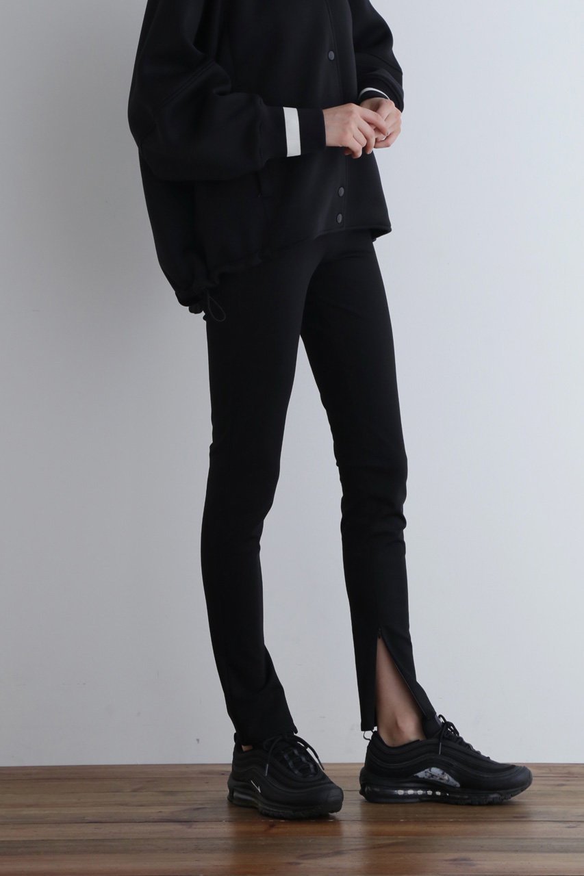 【ル フィル/LE PHIL】の【LE PHIL SPORTS】ハイストレッチポケット付きレギパン 人気、トレンドファッション・服の通販 founy(ファニー) 　ファッション　Fashion　レディースファッション　Fashion for Women　パンツ　Pants & Trousers　シンプル　Simple, Minimal　ジップ　Zip, Zipper　スリット　Slit, Slit Detail　ポケット　Pocket, Pocket Detail　other-8|ID: prp329100004113112 ipo3291000000036762345