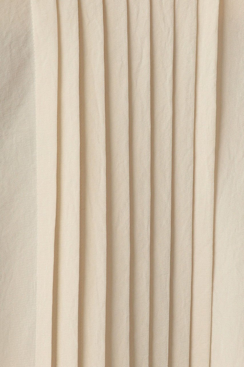 【オブリオ/AUBRIOT】のパウダリーファイユ ハイネックブラウス 人気、トレンドファッション・服の通販 founy(ファニー) 　ファッション　Fashion　レディースファッション　Fashion for Women　トップス・カットソー　Cut & Sew Tops　シャツ・ブラウス・オフィスカジュアル　Elegant Blouses & Button-Ups　エレガント 上品　Elegant　スリーブ　Sleeve, Long Sleeve / Short Sleeve　ドレープ　Drape, Draping Fabric　ハイネック　High Neck, Mock Neck　フォルム　Silhouette, Form　モダン　Modern, Contemporary　ロング　Long, Long-Length　ヴィンテージ　Vintage Style　other-6|ID: prp329100004116765 ipo3291000000035823312