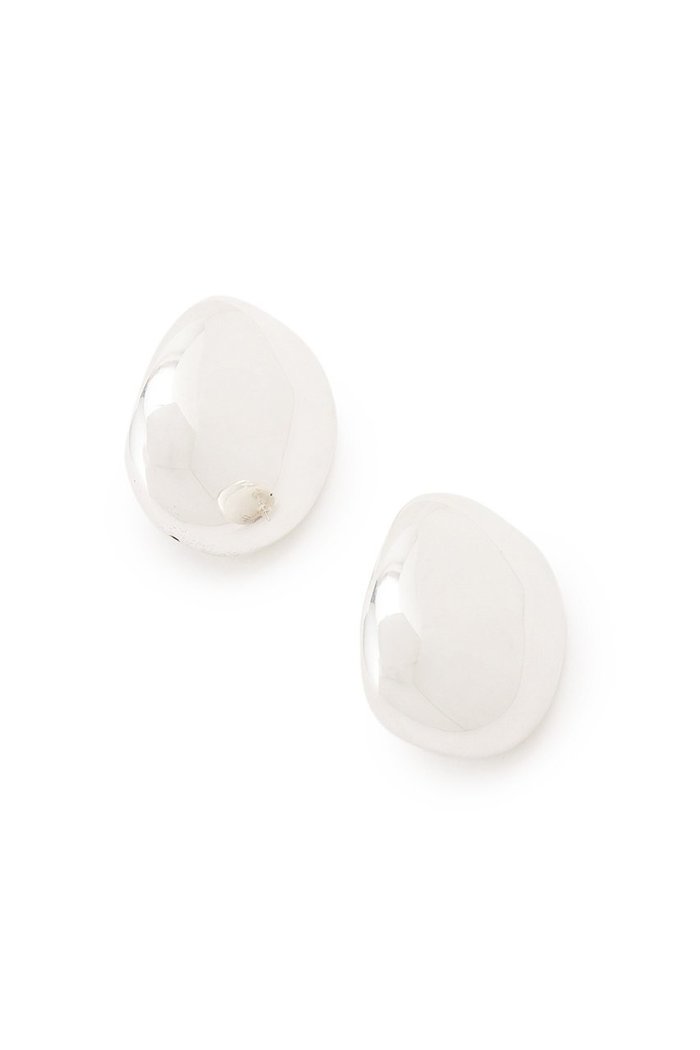 【オブリオ/AUBRIOT】の【camille surault】BLOWBLOW スクエアピアス インテリア・キッズ・メンズ・レディースファッション・服の通販 founy(ファニー) https://founy.com/ ファッション Fashion レディースファッション Fashion for Women ジュエリー Jewelry ファッションリング Fashion Rings イヤリング・フープ・ドロップタイプ Hoop, Drop & Clip Earrings イヤリング Earrings コレクション Collection, Seasonal Line シルバー Silver, Metallic Silver ジュエリー Jewelry, Accessories スクエア Square, Square Shape |ID: prp329100004116780 ipo3291000000035758314