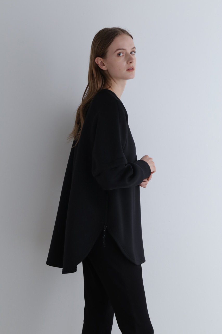 【ル フィル/LE PHIL】の【LE PHIL SPORTS】テックダンボールジャージトップス 人気、トレンドファッション・服の通販 founy(ファニー) 　ファッション　Fashion　レディースファッション　Fashion for Women　トップス・カットソー　Cut & Sew Tops　シャツ・ブラウス・オフィスカジュアル　Elegant Blouses & Button-Ups　ロングTシャツ・Tシャツ　Longline T-Shirts & Tees　カットソー・ベーシックTシャツ　Cut-and-Sewn Tops / Stretch Tees & Basics　スポーツウェア　Functional & Stylish Sportswear　スポーツ トップス　Athletic Tops / Workout Tops / Training Shirts　スリット　Slit, Slit Detail　スリーブ　Sleeve, Long Sleeve / Short Sleeve　ハーフ　Half, Half-Length　ロング　Long, Long-Length　other-8|ID: prp329100004116800 ipo3291000000035881901