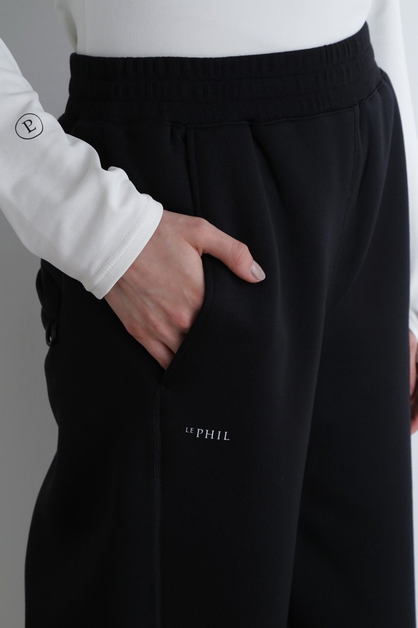 【ル フィル/LE PHIL】の《LE PHIL SPORTS》テックダンボールパンツ 人気、トレンドファッション・服の通販 founy(ファニー) 　ファッション　Fashion　レディースファッション　Fashion for Women　パンツ　Pants & Trousers　スポーツウェア　Functional & Stylish Sportswear　スポーツ パンツ　Workout Pants / Training Shorts / Joggers　ストレート　Straight, Straight Cut　ルーズ　Loose, Oversized　other-6|ID: prp329100004116805 ipo3291000000035656585