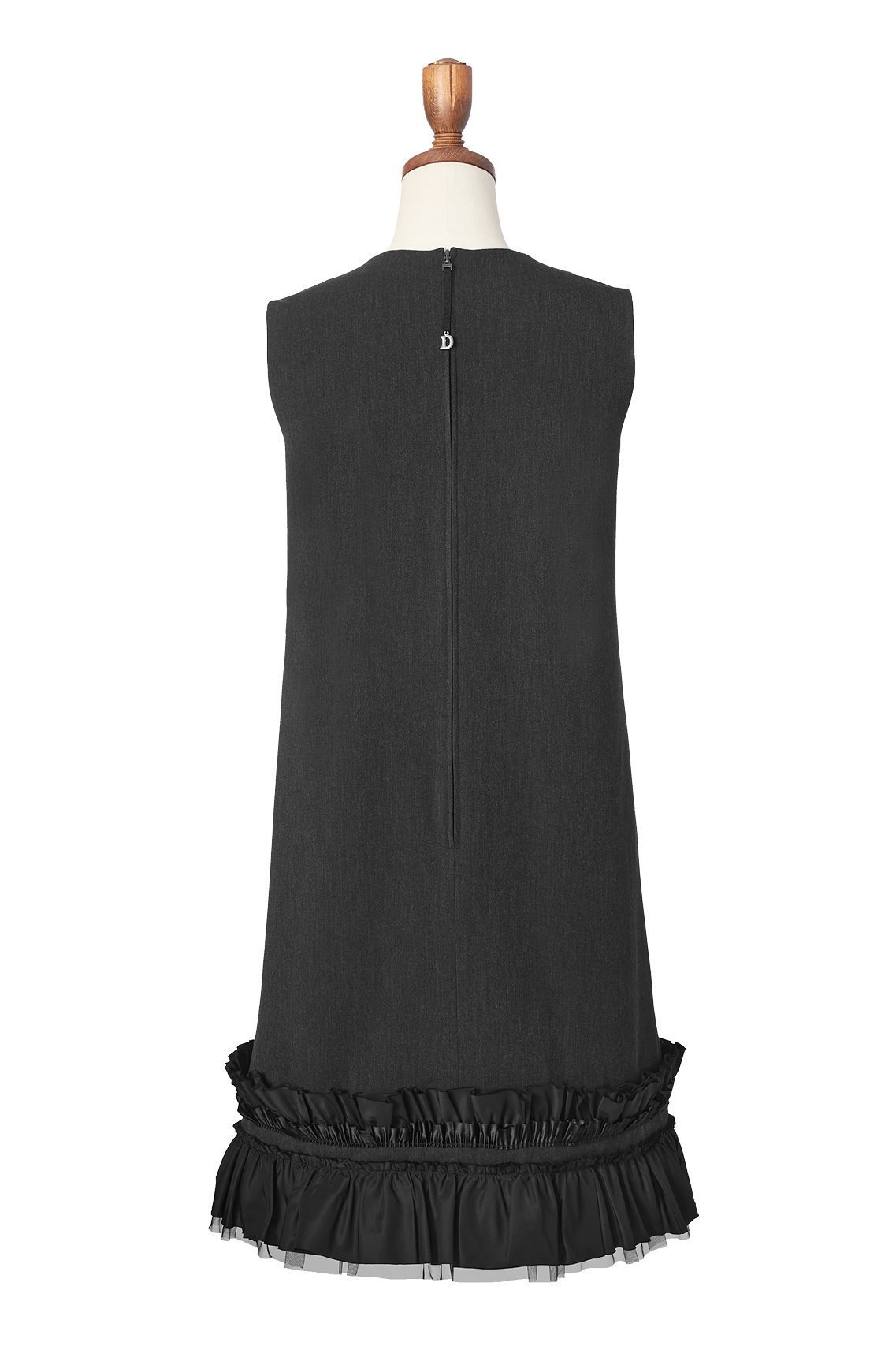 【デイジーリン/DAISY LIN】のDress “High-end Tank” 人気、トレンドファッション・服の通販 founy(ファニー) 　ファッション　Fashion　レディースファッション　Fashion for Women　ワンピース　Dresses　フォーマル・パーティードレス・結婚式用ドレス　Elegant & Casual Dresses　チュニック　Tunic Tops & Dresses　ウォッシャブル　Machine Washable　サテン　Satin, Glossy Fabric　シンプル　Simple, Minimal　ストレッチ　Stretch, Stretchy Fabric　タフタ　Taffeta, Structured Fabric　タンク　Tank Top, Sleeveless Top　チュニック　Tunic, Long Top　チュール　Tulip, Tulip Motif　ドレス　Dress, One-Piece　ネックレス　Necklace, Pendant Necklace　フリル　Frill, Ruffle　ブローチ　Brooch, Pin Brooch　夏　Summer　旅行　Travel　other-2|ID: prp329100004116852 ipo3291000000032892547