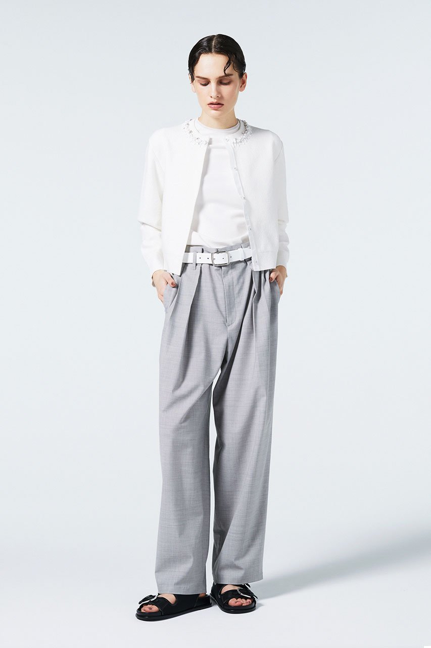 【オーヴィル/EAUVIRE】のビジュー付きクルーネックカーディガン 人気、トレンドファッション・服の通販 founy(ファニー) 　ファッション　Fashion　レディースファッション　WOMEN　トップス・カットソー　Tops/Tshirt　カーディガン　Cardigans　シャツ/ブラウス　Shirts/Blouses　ロング / Tシャツ　T-Shirts　カットソー　Cut and Sewn　カーディガン　Cardigan　スタイリッシュ　Stylish　ストレッチ　Stretch　ビジュー　Bijou　フォルム　Form　フォーマル　Formal　フレア　Flare　other-4|ID: prp329100004120701 ipo3291000000031408803