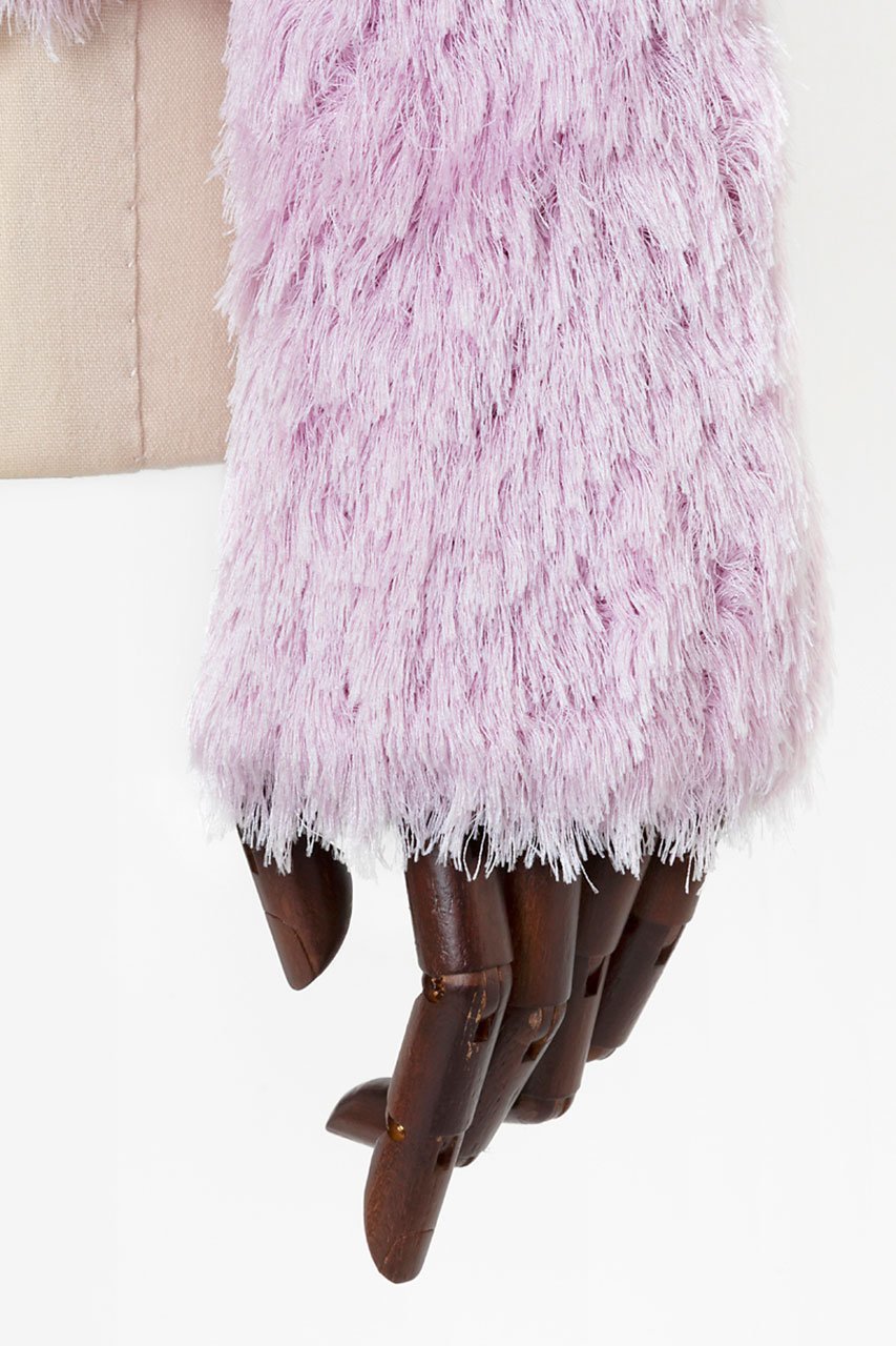 【オーヴィル/EAUVIRE】のシルクファーボレロ 人気、トレンドファッション・服の通販 founy(ファニー) 　ファッション　Fashion　レディースファッション　Fashion for Women　アウター　Coat / Outerwear Collection　レディースジャケット・軽アウター　Jackets　ボレロ・ショート丈ジャケット / ドレス羽織りに　Boleros & Short Jackets　エアリー　Airy Texture　カーディガン　Cardigan, Knitwear　コンパクト　Compact, Small Size　シルク　Silk, 100% Silk　ジャケット　Jacket, Outerwear　ストール　Stole, Wrap　テクスチャー　Texture, Textured Fabric　フォルム　Silhouette, Form　フロント　Front, Front Design　モダン　Modern, Contemporary　再入荷　Restock / Back in Stock　other-5|ID: prp329100004120711 ipo3291000000034989743