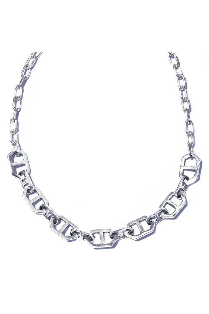 【クイップ クエイント/quip queint】のscutum ネックレス インテリア・キッズ・メンズ・レディースファッション・服の通販 founy(ファニー) https://founy.com/ ファッション Fashion レディースファッション Fashion for Women ジュエリー Jewelry ネックレス Necklaces & Pendants チェーン Chain, Chain Strap デニム Denim, Jeans Material ネックレス Necklace, Pendant Necklace フラット Flat, Flat Shoes |ID: prp329100004121859 ipo3291000000036227947