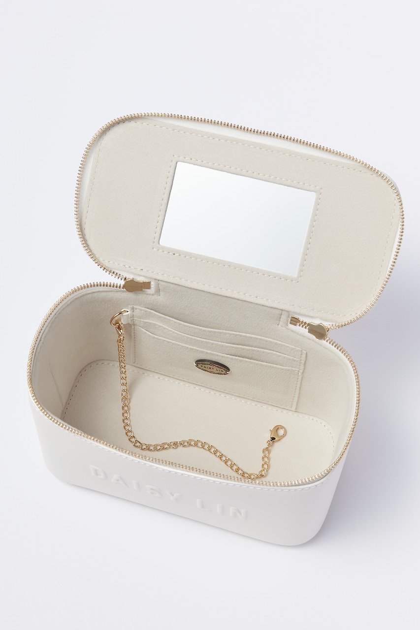【デイジーリン/DAISY LIN】のBag “Daisy Vanity” 人気、トレンドファッション・服の通販 founy(ファニー) 　ファッション　Fashion　レディースファッション　Ladies' Fashion Online　クラシカル　Classical　コンパクト　Compact　シンプル　Simple　スマート　Smart　スリット　Slit　チェーン　Chain　ハンドバッグ　Handbag　フォルム　Form　おすすめ　Recommend　夏　Summer　エレガント 上品　Elegant　NEW・新作・新着・新入荷　New Arrivals　other-8|ID: prp329100004123344 ipo3291000000032649264
