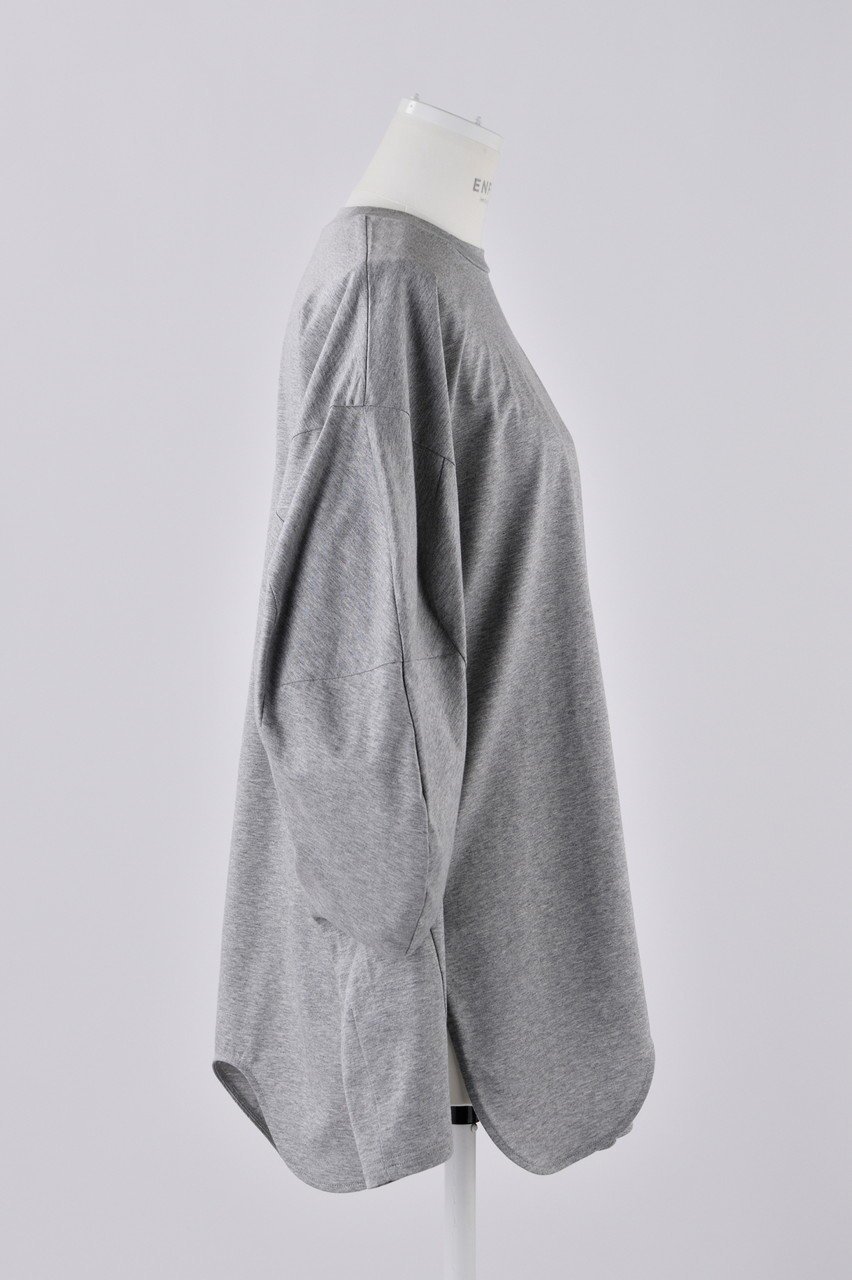 【エンフォルド/ENFOLD】のライト天竺 立体スリーブ ロンT 人気、トレンドファッション・服の通販 founy(ファニー) 　ファッション　Fashion　レディースファッション　Fashion for Women　トップス・カットソー　Cut & Sew Tops　シャツ・ブラウス・オフィスカジュアル　Elegant Blouses & Button-Ups　ロングTシャツ・Tシャツ　Longline T-Shirts & Tees　カットソー・ベーシックTシャツ　Cut-and-Sewn Tops / Stretch Tees & Basics　スリーブ　Sleeve, Long Sleeve / Short Sleeve　パターン　Pattern, Design Print　ベスト　Vest, Waistcoat　ロング　Long, Long-Length　other-4|ID: prp329100004123358 ipo3291000000032899056