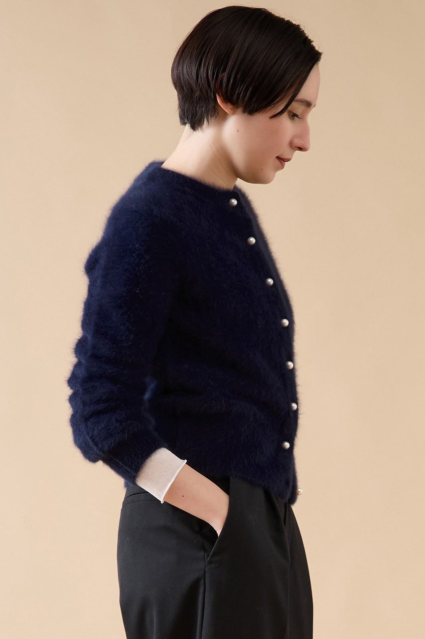 【マルティニーク/martinique】のFOXカシミヤパールカーディガン(一部WEB限定カラー) 人気、トレンドファッション・服の通販 founy(ファニー) 　ファッション　Fashion　レディースファッション　Fashion for Women　トップス・カットソー　Cut & Sew Tops　ニット　Knit Tops & Sweaters　カーディガン・羽織り　Layered Style Cardigans　おすすめ　Recommended / Our Picks　カーディガン　Cardigan, Knitwear　シンプル　Simple, Minimal　パール　Pearl, Pearl Accent　ラグジュアリー　Luxury, Elegant　エレガント 上品　Elegant　定番　Standard, Basic Item　A/W・秋冬　Autumn/Winter　other-2|ID: prp329100004123417 ipo3291000000036065182