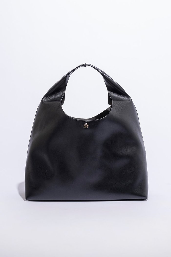 【ジ アートオブキャリング/THE ART OF CARRYING】のHANDLE バッグ インテリア・キッズ・メンズ・レディースファッション・服の通販 founy(ファニー) https://founy.com/ ファッション Fashion レディースファッション Fashion for Women バッグ Bags エレガント 上品 Elegant フロント Front, Front Design メタル Metal, Metal Parts 軽量 Lightweight, Ultra Light |ID: prp329100004131740 ipo3291000000032788050