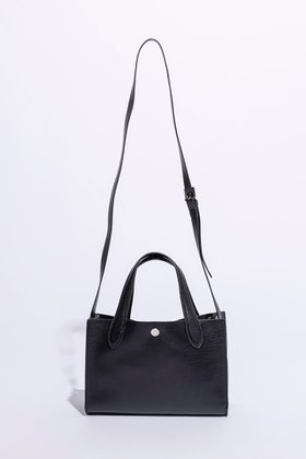 【ジ アートオブキャリング/THE ART OF CARRYING】のWIDE mini バッグ 人気、トレンドファッション・服の通販 founy(ファニー) ファッション Fashion レディースファッション Fashion for Women バッグ Bags エレガント 上品 Elegant コンパクト Compact, Small Size ショルダー Shoulder, Shoulder Strap タンブラー Tumbler, Travel Mug バランス Balance, Style Balance フロント Front, Front Design メタル Metal, Metal Parts 軽量 Lightweight, Ultra Light |ID:prp329100004131741