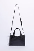 【ジ アートオブキャリング/THE ART OF CARRYING】のWIDE mini バッグ 人気、トレンドファッション・服の通販 founy(ファニー) ファッション Fashion レディースファッション Fashion for Women バッグ Bags エレガント 上品 Elegant コンパクト Compact, Small Size ショルダー Shoulder, Shoulder Strap タンブラー Tumbler, Travel Mug バランス Balance, Style Balance フロント Front, Front Design メタル Metal, Metal Parts 軽量 Lightweight, Ultra Light |ID:prp329100004131741