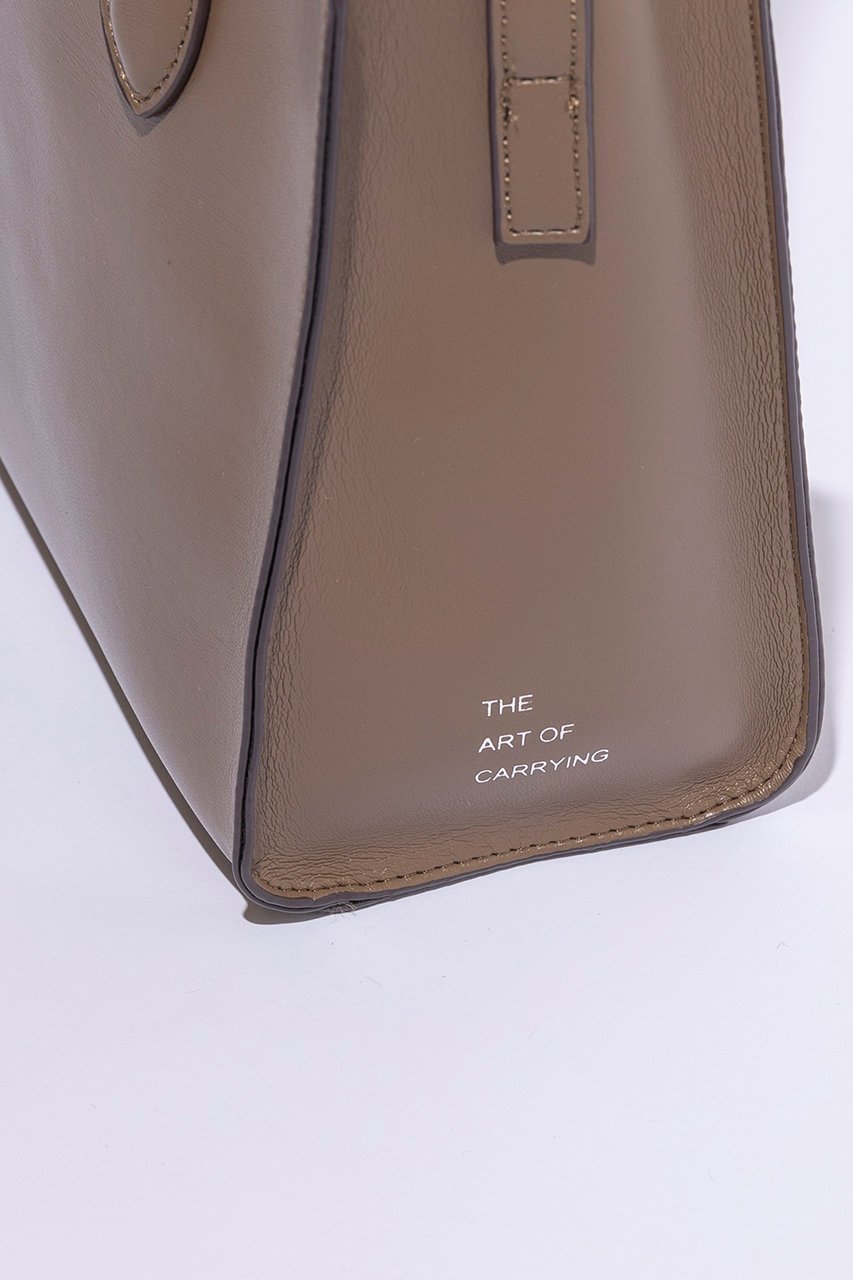 【ジ アートオブキャリング/THE ART OF CARRYING】のWIDE mini バッグ 人気、トレンドファッション・服の通販 founy(ファニー) 　ファッション　Fashion　レディースファッション　Fashion for Women　バッグ　Bags　エレガント 上品　Elegant　コンパクト　Compact, Small Size　ショルダー　Shoulder, Shoulder Strap　タンブラー　Tumbler, Travel Mug　バランス　Balance, Style Balance　フロント　Front, Front Design　メタル　Metal, Metal Parts　軽量　Lightweight, Ultra Light　other-5|ID: prp329100004131741 ipo3291000000036614389