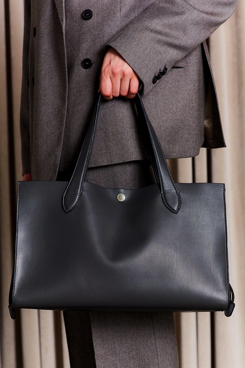 【ジ アートオブキャリング/THE ART OF CARRYING】のWIDE バッグ 人気、トレンドファッション・服の通販 founy(ファニー) 　ファッション　Fashion　レディースファッション　Fashion for Women　バッグ　Bags　エレガント 上品　Elegant　フロント　Front, Front Design　メタル　Metal, Metal Parts　今季　This Season, Current Season　軽量　Lightweight, Ultra Light　other-2|ID: prp329100004131742 ipo3291000000035093522