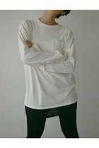 【エトレトウキョウ/ETRE TOKYO】のカフスデザインカットトップス 人気、トレンドファッション・服の通販 founy(ファニー) ファッション Fashion レディースファッション WOMEN トップス・カットソー Tops/Tshirt シャツ/ブラウス Shirts/Blouses ロング / Tシャツ T-Shirts カットソー Cut and Sewn アメリカン American スリーブ Sleeve プレーン Plane ポケット Pocket リラックス Relax ロング Long 再入荷 Restock/Back In Stock/Re Arrival thumbnail ホワイト|ID: prp329100004135611 ipo3291000000028305510