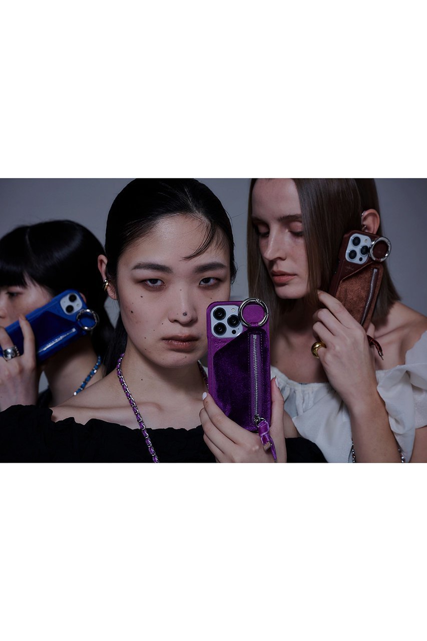 【エジュー/ajew】のiPhone13/13Pro ajew dress case shoulder 人気、トレンドファッション・服の通販 founy(ファニー) 　ファッション　Fashion　レディースファッション　WOMEN　ワンピース　Dress　ドレス　Party Dresses　カメラ　Camera　サテン　Satin　ショルダー　Shoulder　チェーン　Chain　ベロア　Velor　ポケット　Pocket　ラグジュアリー　Luxury　リボン　Ribbon　おすすめ　Recommend　iPhone アイフォーン　Iphone　other-4|ID: prp329100004137288 ipo3291000000031404883