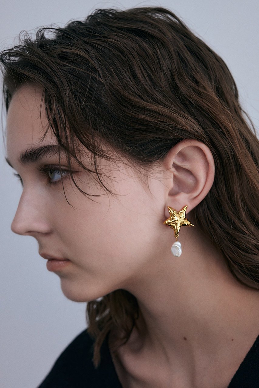 【イリスフォーセブン/IRIS 47】のasteria pearl イヤリング 人気、トレンドファッション・服の通販 founy(ファニー) 　ファッション　Fashion　レディースファッション　Fashion for Women　ジュエリー　Jewelry　ファッションリング　Fashion Rings　イヤリング・フープ・ドロップタイプ　Hoop, Drop & Clip Earrings　イヤリング　Earrings　エレガント 上品　Elegant　スマート　Smart, Elegant　バロック　Baroque, Baroque Design　パール　Pearl, Pearl Accent　モチーフ　Motif, Design Theme　other-2|ID: prp329100004140385 ipo3291000000036148087