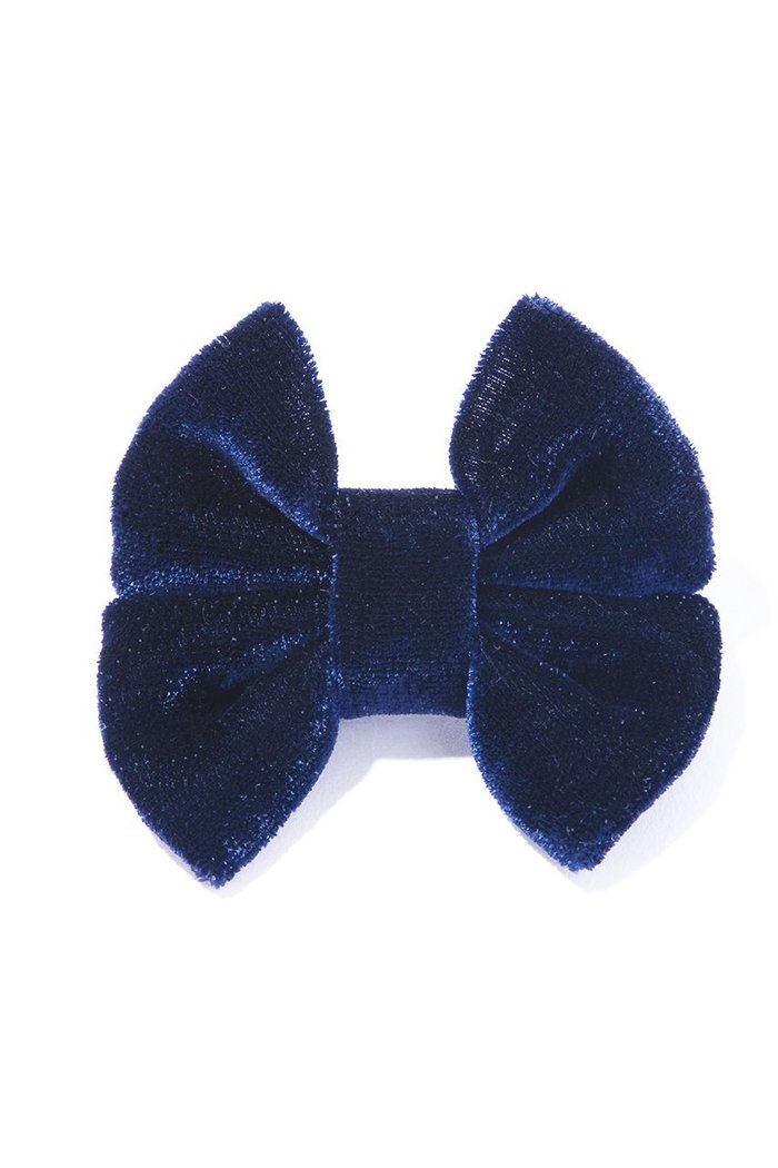 【イリスフォーセブン/IRIS 47】のdouble tie plump バレッタ インテリア・キッズ・メンズ・レディースファッション・服の通販 founy(ファニー) https://founy.com/ ファッション Fashion レディースファッション Fashion for Women シュシュ&ヘアアクセ/ヘアアレンジ Scrunchies & Hair Accessories アクセサリー Fashion Accessories クラシカル Classical, Vintage-Inspired バレッタ Barrette, Hair Clip ベルベット Velvet, Velvety リボン Ribbon, Bow リュクス Luxury, Elegant, High-End, Chic エレガント 上品 Elegant |ID: prp329100004140401 ipo3291000000036121533