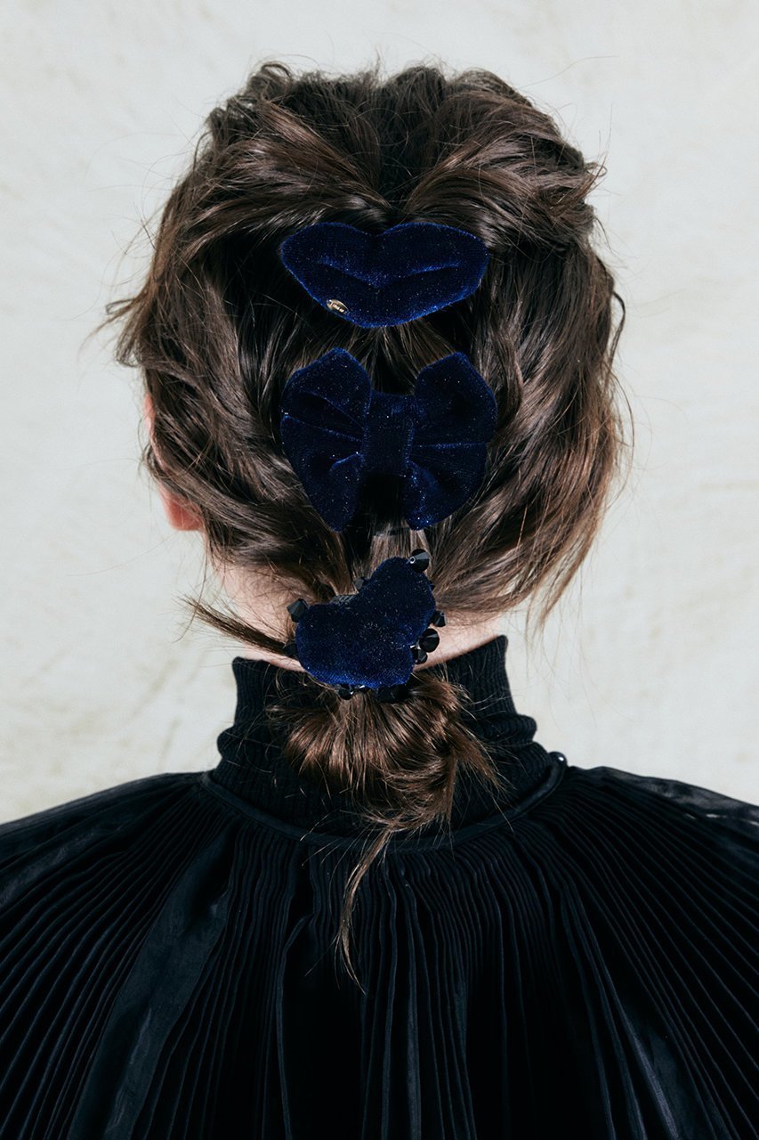 【イリスフォーセブン/IRIS 47】のburning plump ブローチ 人気、トレンドファッション・服の通販 founy(ファニー) 　ファッション　Fashion　レディースファッション　Fashion for Women　ジュエリー　Jewelry　ガラス　Glass, Glassware　コレクション　Collection, Seasonal Line　フレーム　Frame, Outline　ブローチ　Brooch, Pin Brooch　ベルベット　Velvet, Velvety　other-2|ID: prp329100004140407 ipo3291000000034154462