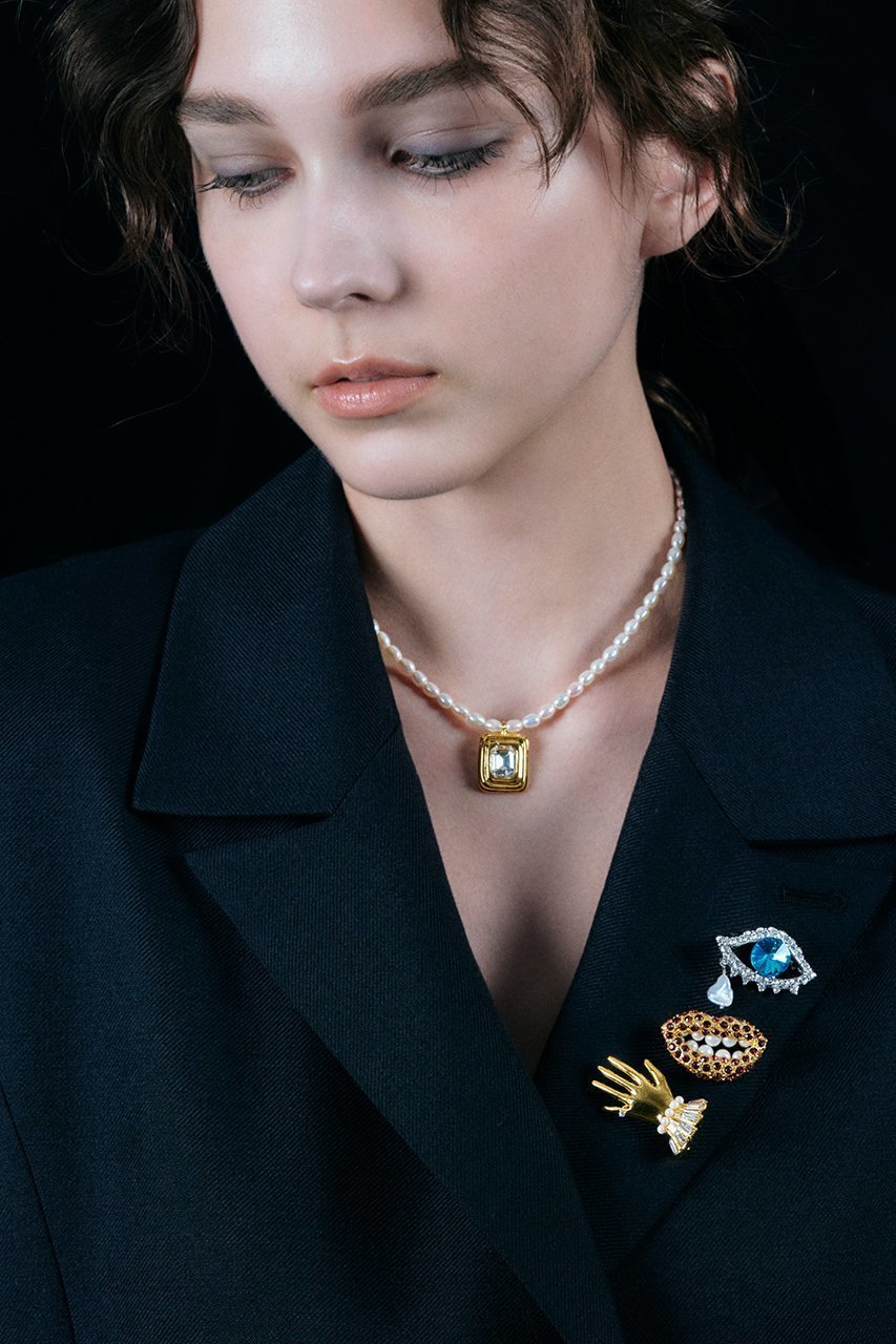 【イリスフォーセブン/IRIS 47】のswitch pearl ネックレス 人気、トレンドファッション・服の通販 founy(ファニー) 　ファッション　Fashion　レディースファッション　Fashion for Women　ジュエリー　Jewelry　ネックレス　Necklaces & Pendants　カットソー　Cut and Sewn Top　ガラス　Glass, Glassware　ジャケット　Jacket, Outerwear　デコルテ　Décolleté, Neckline　ネックレス　Necklace, Pendant Necklace　パール　Pearl, Pearl Accent　モチーフ　Motif, Design Theme　ワンポイント　One Point, Statement Accent　エレガント 上品　Elegant　other-2|ID: prp329100004140414 ipo3291000000036096000