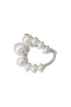 【アドーア/ADORE】のパールイヤーカフ ホワイト|ID: prp329100004141274 ipo3291000000036198337