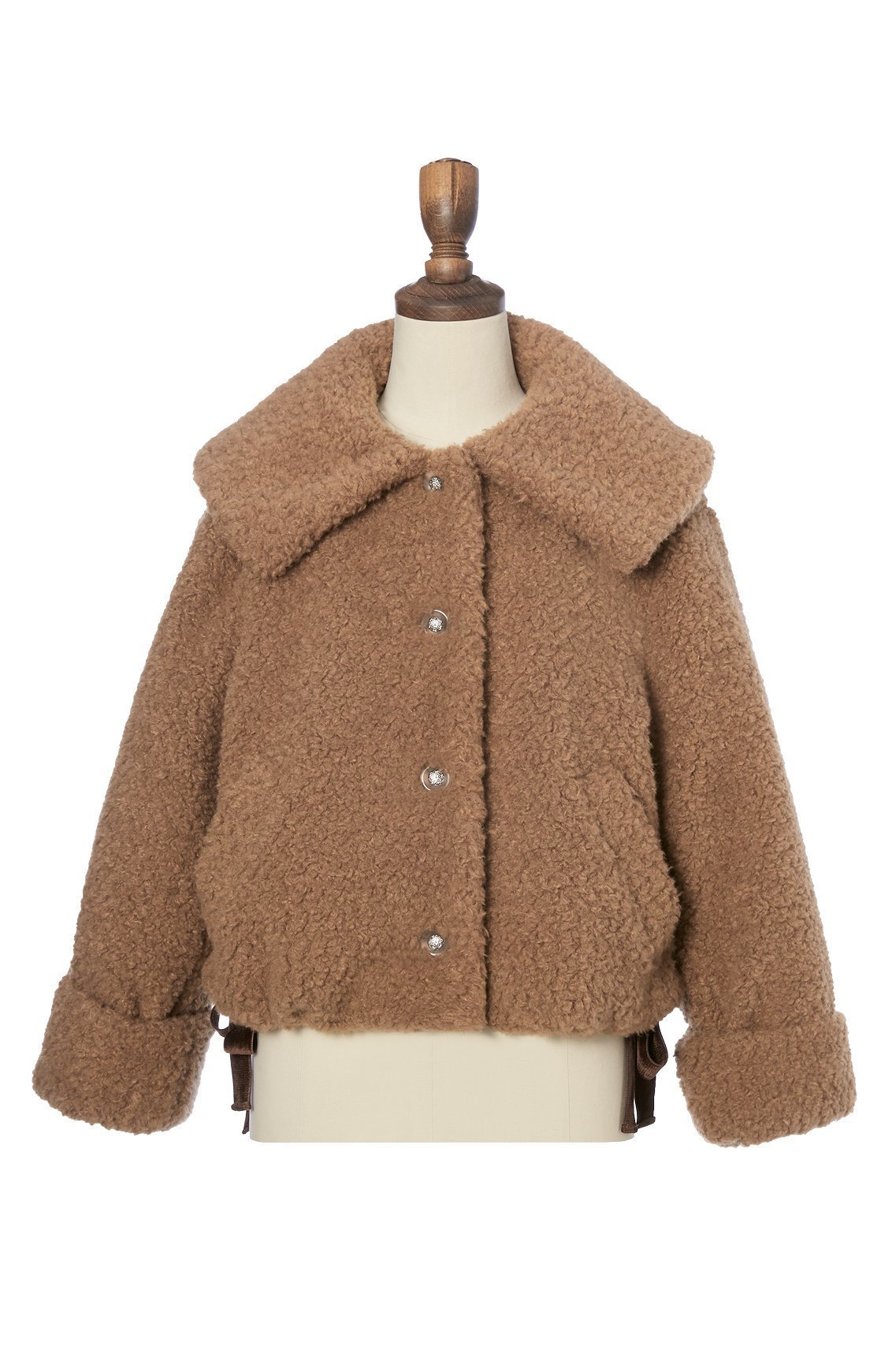 【デイジーリン/DAISY LIN】のCoat “Teddy Teddy Ribbon” インテリア・キッズ・メンズ・レディースファッション・服の通販 founy(ファニー) 　ファッション　Fashion　レディースファッション　Fashion for Women　アウター　Coat / Outerwear Collection　コート・ロングコート・ピーコート　Long Coats, Peacoats & More　おすすめ　Recommended / Our Picks　ウォッシャブル　Machine Washable　エレガント 上品　Elegant　サテン　Satin, Glossy Fabric　ショート　Short, Short Length　シルク　Silk, 100% Silk　ストレッチ　Stretch, Stretchy Fabric　バランス　Balance, Style Balance　フェミニン　Feminine, Girly　ブルゾン　Blouson, Bomber Jacket　ベルベット　Velvet, Velvety　リボン　Ribbon, Bow　再入荷　Restock / Back in Stock　冬　Winter / This Winter　洗える　Machine Washable　キャラメルブラウン|ID: prp329100004142467 ipo3291000000032932633