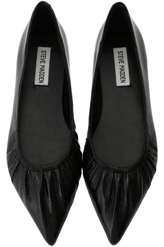 【スティーブマデン/STEVE MADDEN】のLISTED ポインテッドギャザーパンプス インテリア・キッズ・メンズ・レディースファッション・服の通販 founy(ファニー) https://founy.com/ ファッション Fashion レディースファッション Fashion for Women ギャザー Gathered, Ruffled スタイリッシュ Stylish, Fashionable フラット Flat, Flat Shoes 定番 Standard, Basic Item A/W・秋冬 Autumn/Winter |ID: prp329100004142506 ipo3291000000035059520