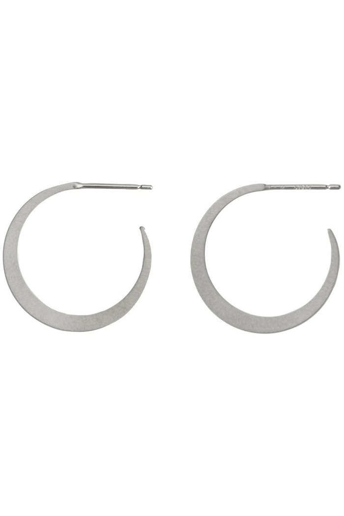 【マリハ/MARIHA】の新月 フープピアス S インテリア・キッズ・メンズ・レディースファッション・服の通販 founy(ファニー) https://founy.com/ ファッション Fashion レディースファッション Fashion for Women ジュエリー Jewelry ファッションリング Fashion Rings イヤリング・フープ・ドロップタイプ Hoop, Drop & Clip Earrings イヤリング Earrings ジュエリー Jewelry, Accessories パーティ Party, Party Style フォルム Silhouette, Form フープ Hoop, Hoop Earrings |ID: prp329100004145852 ipo3291000000036112009