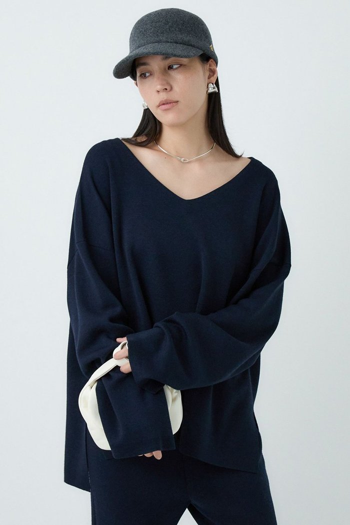 【カオス/Chaos】のシエラウールVネックニット インテリア・キッズ・メンズ・レディースファッション・服の通販 founy(ファニー) https://founy.com/ ファッション Fashion レディースファッション Fashion for Women トップス・カットソー Cut & Sew Tops ニット Knit Tops & Sweaters カジュアルプルオーバー・ニットトップス Pullovers & Knit Tops / Casual Pullovers Vネックトップス V-Neck Tops / V-Cut Neckline Shirts |ID: prp329100004145891 ipo3291000000036692461