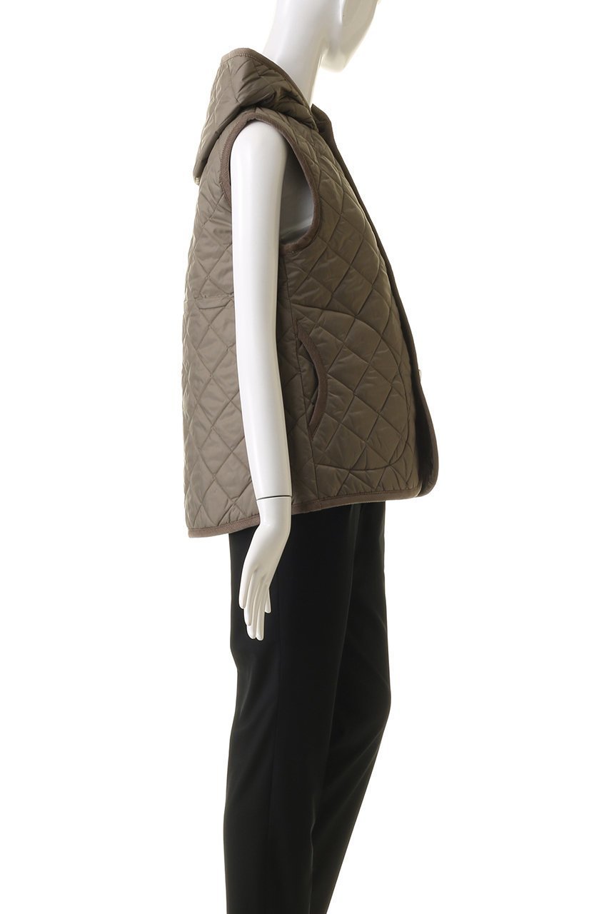 【ラベンハム/lavenham】のBARTON 22 ベスト 人気、トレンドファッション・服の通販 founy(ファニー) 　ファッション　Fashion　レディースファッション　Fashion for Women　アウター　Coat / Outerwear Collection　レディースジャケット・軽アウター　Jackets　キルト　Quilt, Quilted Fabric　ジャケット　Jacket, Outerwear　フェミニン　Feminine, Girly　フロント　Front, Front Design　ベスト　Vest, Waistcoat　リュクス　Luxury, Elegant, High-End, Chic　再入荷　Restock / Back in Stock　定番　Standard, Basic Item　other-3|ID: prp329100004151769 ipo3291000000036729985