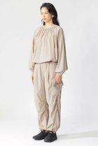 【エコアルフ/ECOALF】のACT LReナイロン ブラウス 【日本限定】 人気、トレンドファッション・服の通販 founy(ファニー) ファッション Fashion レディースファッション WOMEN トップス・カットソー Tops/Tshirt シャツ/ブラウス Shirts/Blouses おすすめ Recommend ギャザー Gather ショート Short スタイリッシュ Stylish スピンドル Spindle スポーツ Sports スリーブ Sleeve セットアップ Set Up トレンド Trend ボトム Bottom モダン Modern リラックス Relax ロング Long ワッシャー Washer NEW・新作・新着・新入荷 New Arrivals 軽量 Lightweight thumbnail ベージュ|ID: prp329100004153062 ipo3291000000028593626