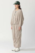 【エコアルフ/ECOALF】のACT LReナイロン ショートブルゾン 【日本限定】 人気、トレンドファッション・服の通販 founy(ファニー) ファッション Fashion レディースファッション Fashion for Women アウター Coat / Outerwear Collection レディースジャケット・軽アウター Jackets ブルゾンジャケット・スポーティアウター Blouson Jackets おすすめ Recommended / Our Picks インナー Innerwear ギャザー Gathered, Ruffled コレクション Collection, Seasonal Line ショート Short, Short Length ジャケット Jacket, Outerwear スタイリッシュ Stylish, Fashionable スピンドル Spindle, Drawcord スポーツ Sports, Activewear セットアップ Set-Up, Coordinated Outfit トレンド Trend, Trending Now ブルゾン Blouson, Bomber Jacket ボトム Bottoms, Lower Wear モダン Modern, Contemporary リラックス Relax, Relaxed Fit ワッシャー Washer, Crinkled Finish 軽量 Lightweight, Ultra Light thumbnail ベージュ|ID: prp329100004153063 ipo3291000000036061791