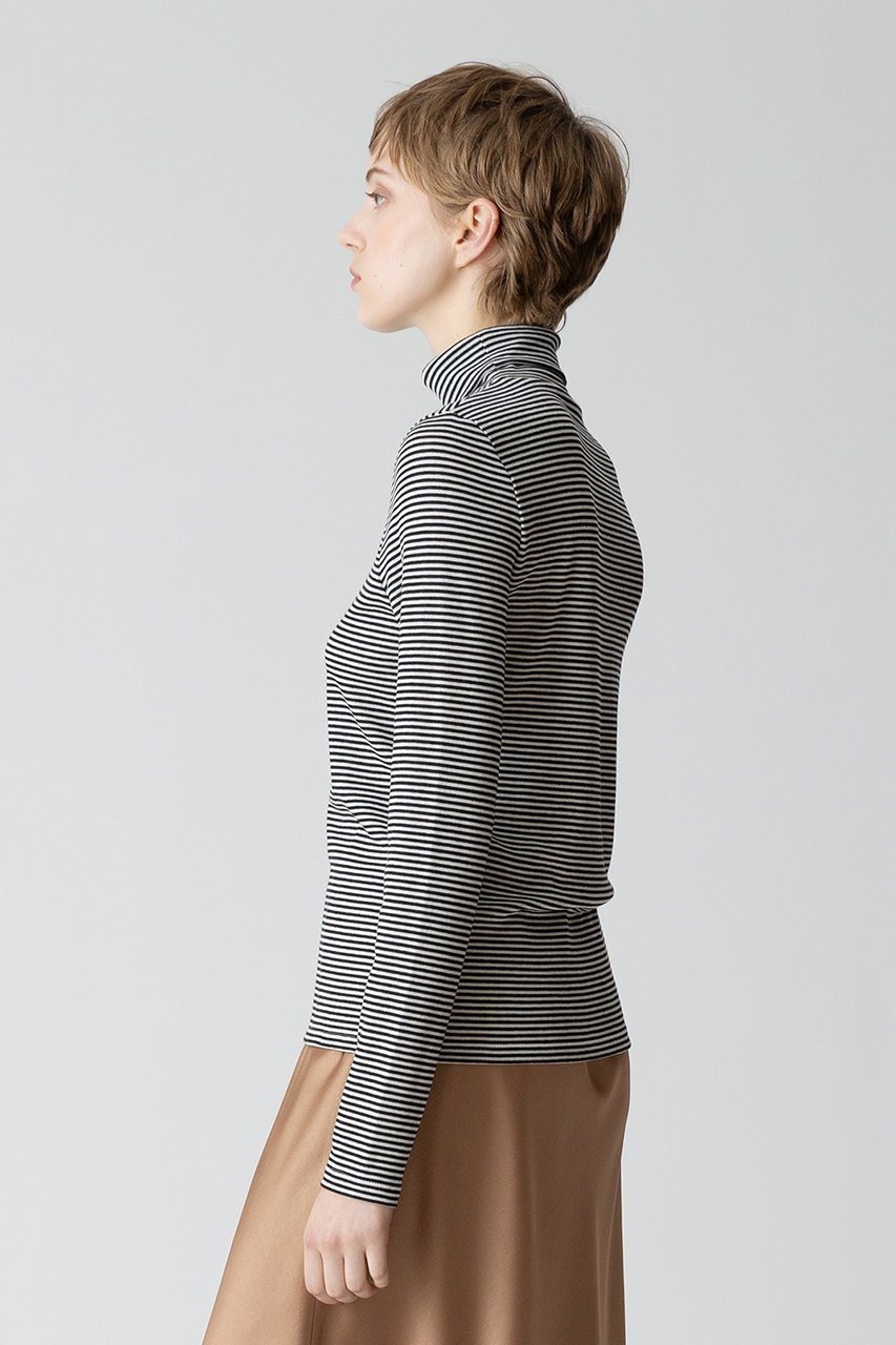 【アルアバイル/allureville】のハーフミラノボーダープルオーバー 人気、トレンドファッション・服の通販 founy(ファニー) 　ファッション　Fashion　レディースファッション　Fashion for Women　トップス・カットソー　Cut & Sew Tops　シャツ・ブラウス・オフィスカジュアル　Elegant Blouses & Button-Ups　ロングTシャツ・Tシャツ　Longline T-Shirts & Tees　カジュアルプルオーバー・ニットトップス　Pullovers & Knit Tops / Casual Pullovers　カットソー・ベーシックTシャツ　Cut-and-Sewn Tops / Stretch Tees & Basics　おすすめ　Recommended / Our Picks　インナー　Innerwear　ジャケット　Jacket, Outerwear　スリーブ　Sleeve, Long Sleeve / Short Sleeve　トレンド　Trend, Trending Now　ドレス　Dress, One-Piece　ボーダー　Border, Stripe　モノトーン　Monotone, Black and White　ロング　Long, Long-Length　無地　Plain, Solid Color　A/W・秋冬　Autumn/Winter　other-2|ID: prp329100004155778 ipo3291000000032895311