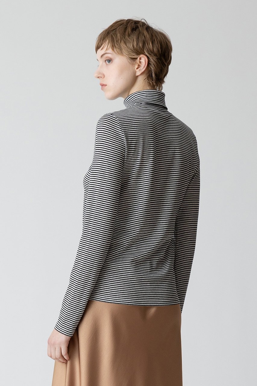 【アルアバイル/allureville】のハーフミラノボーダープルオーバー 人気、トレンドファッション・服の通販 founy(ファニー) 　ファッション　Fashion　レディースファッション　Fashion for Women　トップス・カットソー　Cut & Sew Tops　シャツ・ブラウス・オフィスカジュアル　Elegant Blouses & Button-Ups　ロングTシャツ・Tシャツ　Longline T-Shirts & Tees　カジュアルプルオーバー・ニットトップス　Pullovers & Knit Tops / Casual Pullovers　カットソー・ベーシックTシャツ　Cut-and-Sewn Tops / Stretch Tees & Basics　おすすめ　Recommended / Our Picks　インナー　Innerwear　ジャケット　Jacket, Outerwear　スリーブ　Sleeve, Long Sleeve / Short Sleeve　トレンド　Trend, Trending Now　ドレス　Dress, One-Piece　ボーダー　Border, Stripe　モノトーン　Monotone, Black and White　ロング　Long, Long-Length　無地　Plain, Solid Color　A/W・秋冬　Autumn/Winter　other-3|ID: prp329100004155778 ipo3291000000032895315