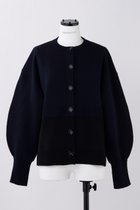 【ナゴンスタンス/nagonstans】のDouble C/Dカーディガン 人気、トレンドファッション・服の通販 founy(ファニー) ファッション Fashion レディースファッション Fashion for Women トップス・カットソー Cut & Sew Tops ニット Knit Tops & Sweaters カーディガン・羽織り Layered Style Cardigans カーディガン Cardigan, Knitwear スリット Slit, Slit Detail ボックス Boxy, Box Shape thumbnail Space|ID: prp329100004158412 ipo3291000000032925463