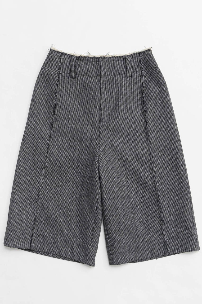 【メゾンスペシャル/MAISON SPECIAL】のWool Wide Shorts/ウールワイドハーフパンツ 人気、トレンドファッション・服の通販 founy(ファニー) 　ファッション　Fashion　レディースファッション　Fashion for Women　パンツ　Pants & Trousers　ショートパンツ・ハーフパンツ　High-Waisted & Relaxed Shorts　クラシカル　Classical, Vintage-Inspired　ショート　Short, Short Length　ジャケット　Jacket, Outerwear　ストライプ　Stripe, Striped Pattern　ソックス　Socks, Hosiery　チェック　Check, Plaid, Tartan　トレンド　Trend, Trending Now　ハーフ　Half, Half-Length　バランス　Balance, Style Balance　無地　Plain, Solid Color　ワイド　Wide, Wide Fit　おすすめ　Recommended / Our Picks　エレガント 上品　Elegant　 other-1|ID: prp329100004158421 ipo3291000000032933793