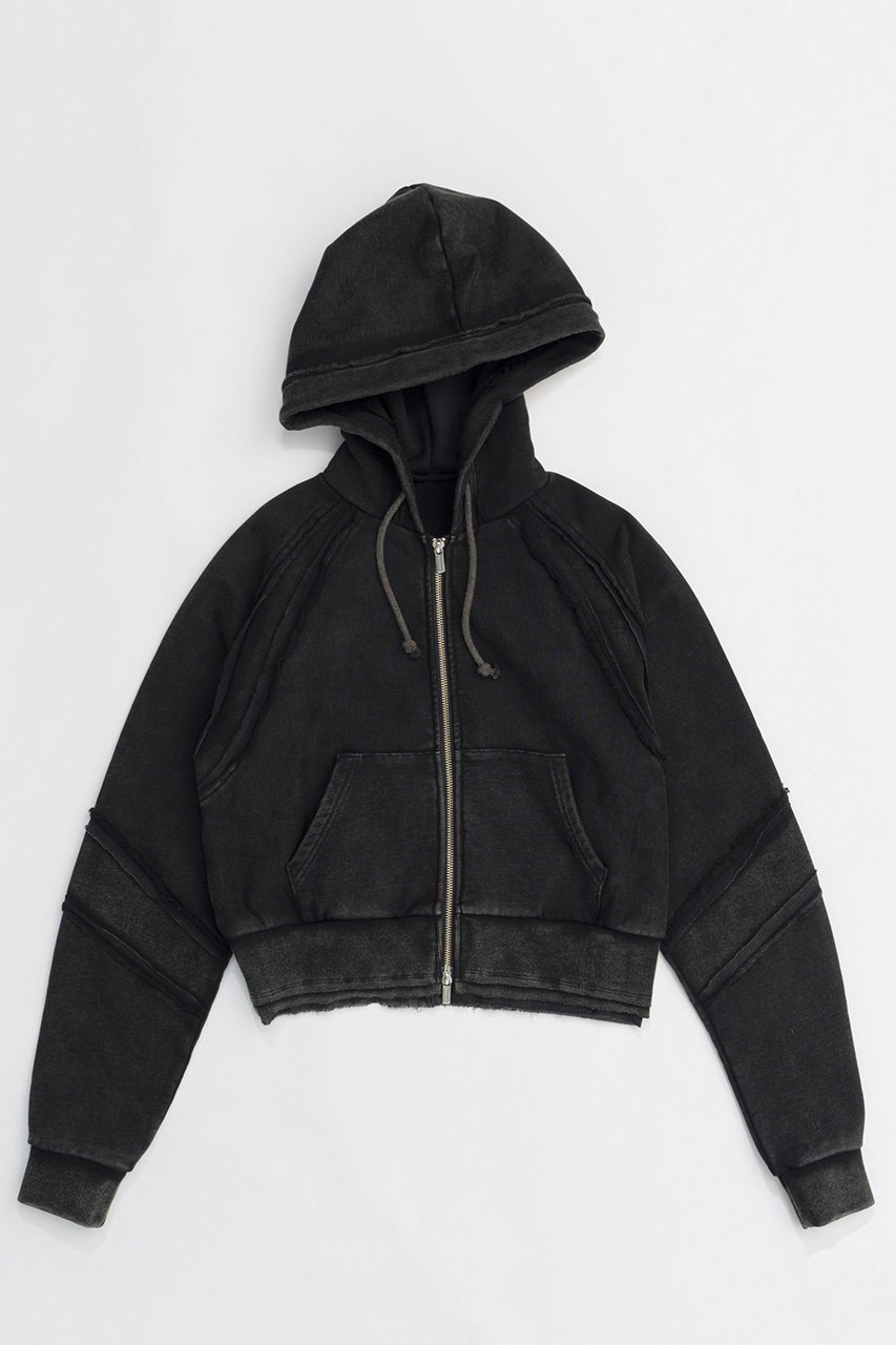 【メゾンスペシャル/MAISON SPECIAL】のCrush Processing Short Length Hoodie/クラッシュドショートパーカー インテリア・キッズ・メンズ・レディースファッション・服の通販 founy(ファニー) 　ファッション　Fashion　レディースファッション　Fashion for Women　トップス・カットソー　Cut & Sew Tops　シャツ・ブラウス・オフィスカジュアル　Elegant Blouses & Button-Ups　レディースパーカー・カジュアルフーディー　Casual Hoodies & Sweatshirts　ロングTシャツ・Tシャツ　Longline T-Shirts & Tees　スウェット・クルーネックトップス　Sweatshirts & Crewnecks / Relaxed Fit Sweat Tops　カットソー・ベーシックTシャツ　Cut-and-Sewn Tops / Stretch Tees & Basics　コンパクト　Compact, Small Size　タイトスカート　Pencil Skirt, Tight Skirt　パウダー　Powder, Soft Tone　レース　Lace, Lace Fabric　羽織　Haori, Light Jacket　BLK(ブラック)|ID: prp329100004158425 ipo3291000000032895936