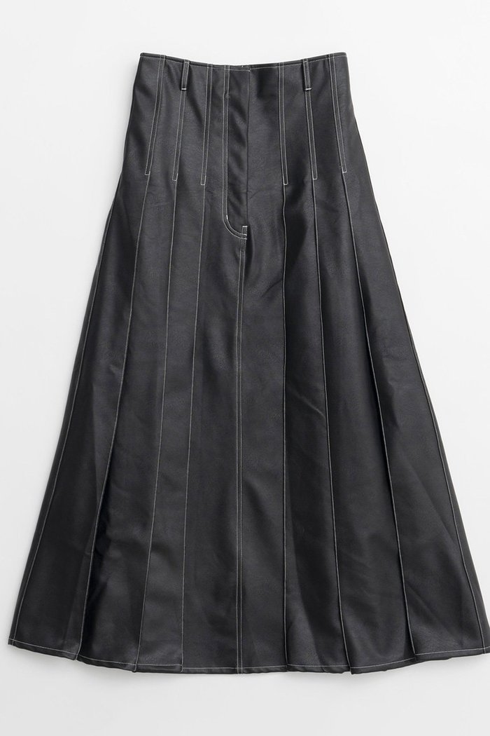 【メゾンスペシャル/MAISON SPECIAL】のTack Pleats faux Leather Long Skirt/タックプリーツフェイクレザーロングスカート インテリア・キッズ・メンズ・レディースファッション・服の通販 founy(ファニー) https://founy.com/ ファッション Fashion レディースファッション Fashion for Women スカート Skirts ロングスカート Long Skirts / Maxi & Midi Skirts ウォッシュ Washed Finish フェイクレザー Faux Leather, PU Leather フレア Flare, Flared ロング Long, Long-Length ヴィンテージ Vintage Style |ID: prp329100004158444 ipo3291000000036925593