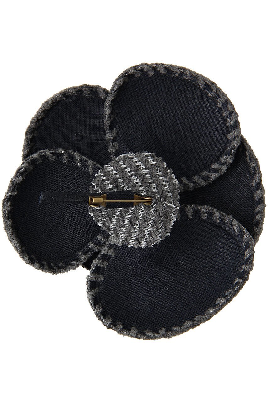 【ミナ ペルホネン/mina perhonen】のtrip flower ブローチ 人気、トレンドファッション・服の通販 founy(ファニー) 　ファッション　Fashion　レディースファッション　Fashion for Women　ジュエリー　Jewelry　小旅行　Short Trip　おすすめ　Recommended / Our Picks　ウォーム　Warm Fabric　ギフト プレゼント　Gift / Present　ジャケット　Jacket, Outerwear　ストール　Stole, Wrap　ファブリック　Fabric, Textile　フラワー　Flower, Floral　ブローチ　Brooch, Pin Brooch　ボックス　Boxy, Box Shape　モチーフ　Motif, Design Theme　A/W・秋冬　Autumn/Winter　other-2|ID: prp329100004159663 ipo3291000000035621486