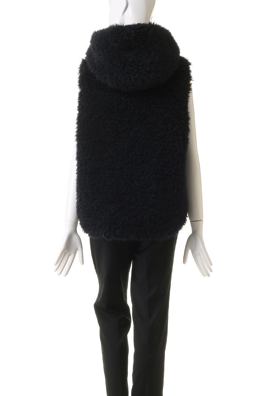 【スリー ドッツ/three dots】のエコペルファーリバーシブルベスト 人気、トレンドファッション・服の通販 founy(ファニー) 　ファッション　Fashion　レディースファッション　Fashion for Women　アウター　Coat / Outerwear Collection　レディースジャケット・軽アウター　Jackets　インナー　Innerwear　キルティング　Quilted, Quilting　ジャケット　Jacket, Outerwear　フェイクファー　Faux Fur, Imitation Fur　ベスト　Vest, Waistcoat　モコモコ　Fuzzy, Fluffy　ラグジュアリー　Luxury, Elegant　冬　Winter / This Winter　秋　Autumn　other-4|ID: prp329100004159713 ipo3291000000032939106