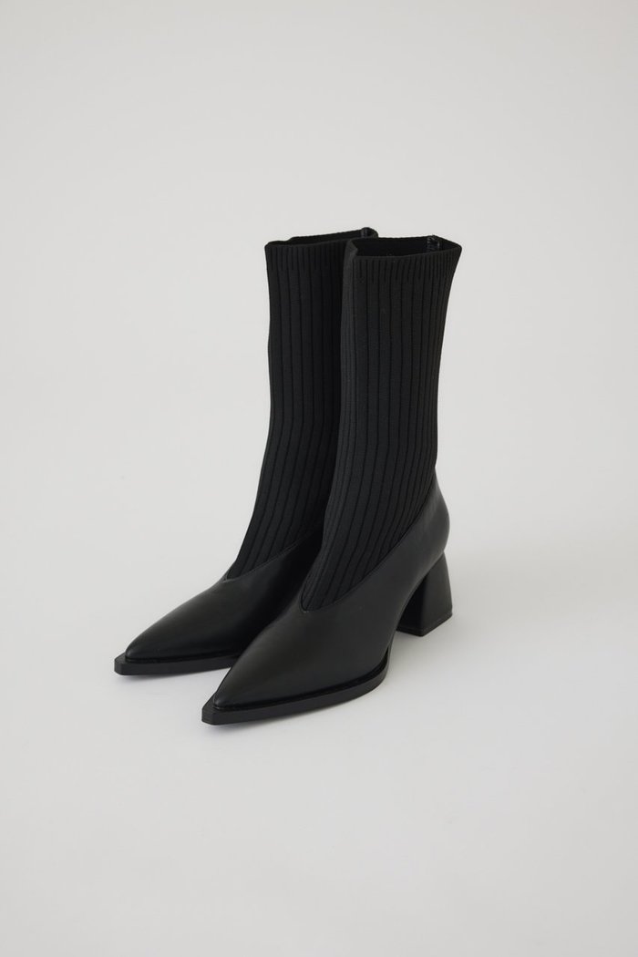 【リムアーク/RIM.ARK】の【10/2 10:00販売開始】V cut socks boots/ブーツ インテリア・キッズ・メンズ・レディースファッション・服の通販 founy(ファニー) https://founy.com/ ファッション Fashion レディースファッション WOMEN ソックス Socks おすすめ Recommend ショート Short ドッキング Docking ミドル Middle 今季 This Season |ID: prp329100004159724 ipo3291000000028702435