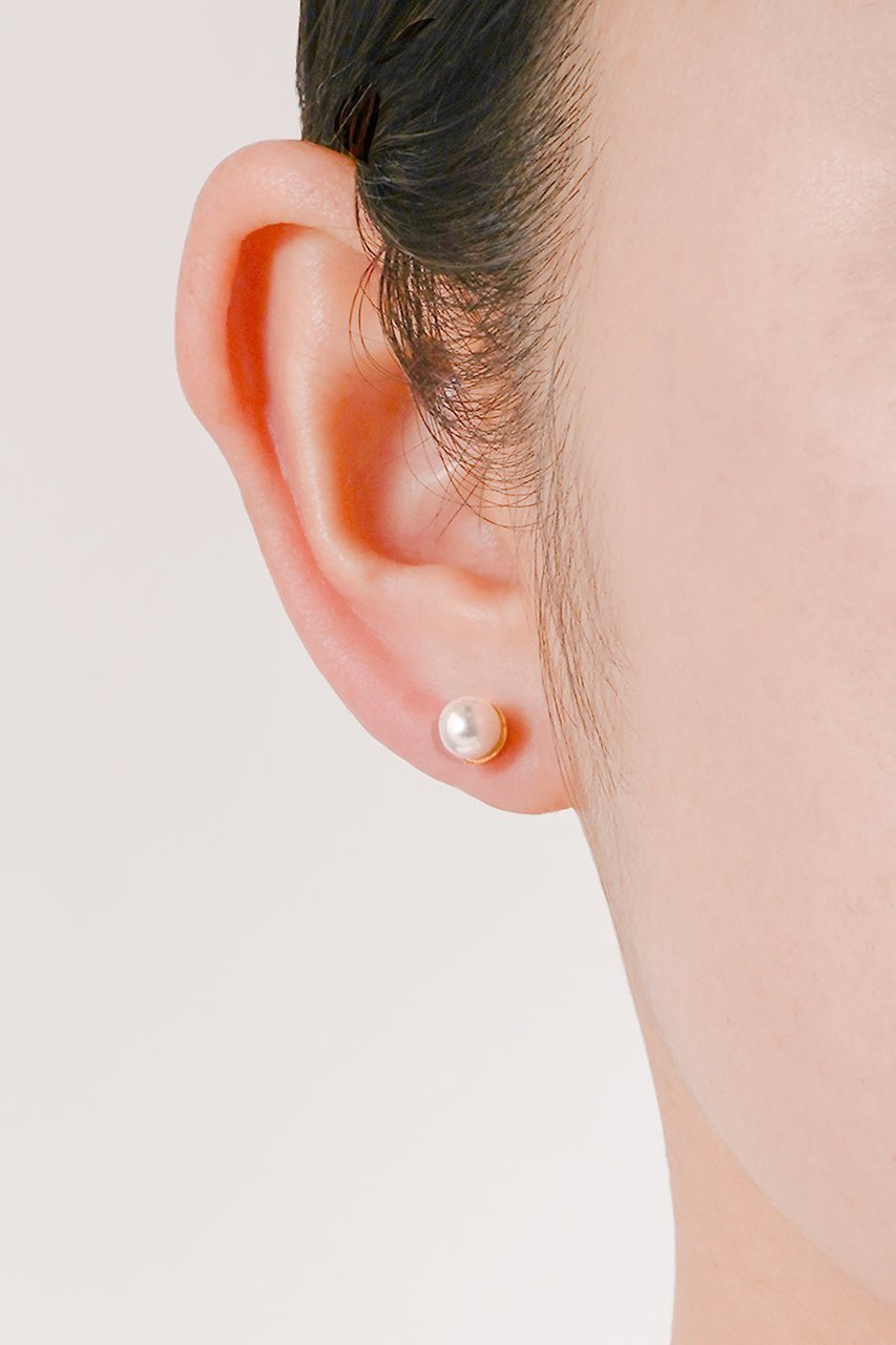 【サラース/SARARTH】のFAKE PEARL LIGHT ピアス Ⅱ(K24P) 人気、トレンドファッション・服の通販 founy(ファニー) 　ファッション　Fashion　レディースファッション　Fashion for Women　ジュエリー　Jewelry　ファッションリング　Fashion Rings　イヤリング・フープ・ドロップタイプ　Hoop, Drop & Clip Earrings　イヤリング　Earrings　パール　Pearl, Pearl Accent　エレガント 上品　Elegant　other-2|ID: prp329100004161011 ipo3291000000035968427