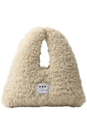【スリー ドッツ/three dots】 エコペルファートライアングルバッグ人気、トレンドファッション・服の通販 founy(ファニー) ファッション Fashion レディースファッション Fashion for Women バッグ Bags シンプル Simple, Minimal トライアングル Triangle, Triangular Shape フェイクファー Faux Fur, Imitation Fur ベーシック Basic, Essential モコモコ Fuzzy, Fluffy ラグジュアリー Luxury, Elegant A/W・秋冬 Autumn/Winter |ID:prp329100004161029